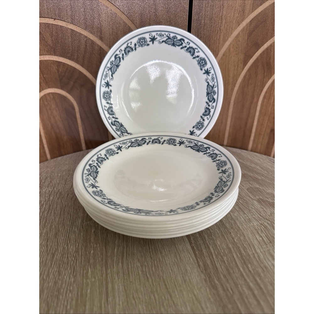 8 Corelle OLD TOWN BLUE ONION Bread Plates  6 3/4"  ea